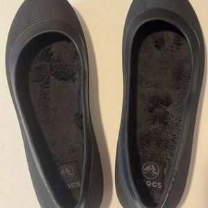 Crocs Women's Size 10 Mammoth Lined Ballet Flats